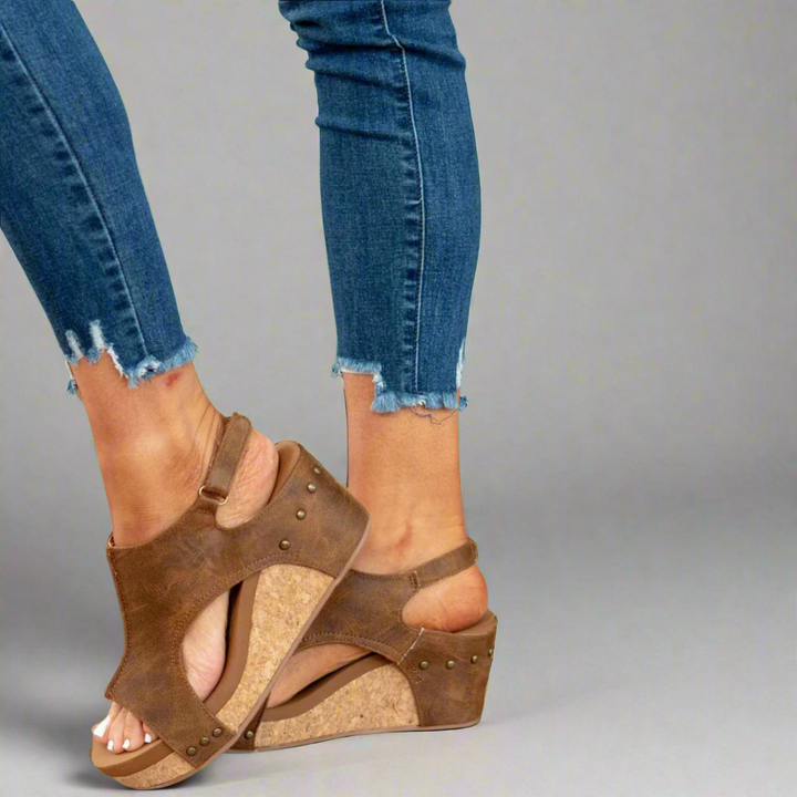 Vreni | Handgefertigte orthopädische Sandalen für ultimativen Komfort