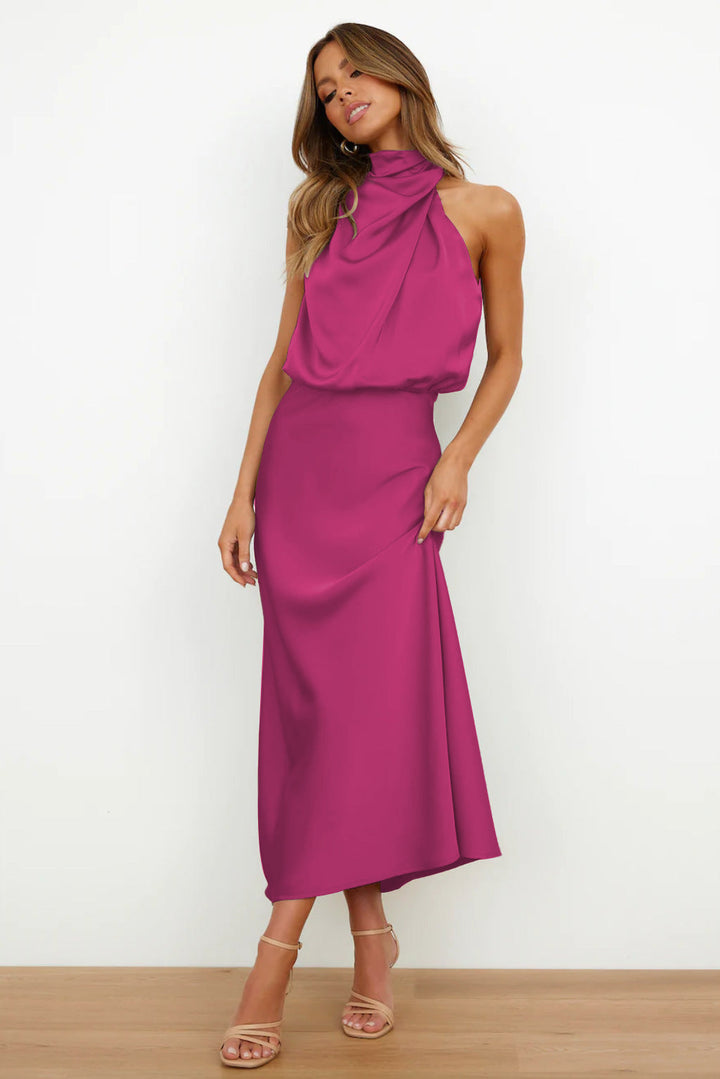 Carlina™ - Langes Satin-Kleid mit Halterneck