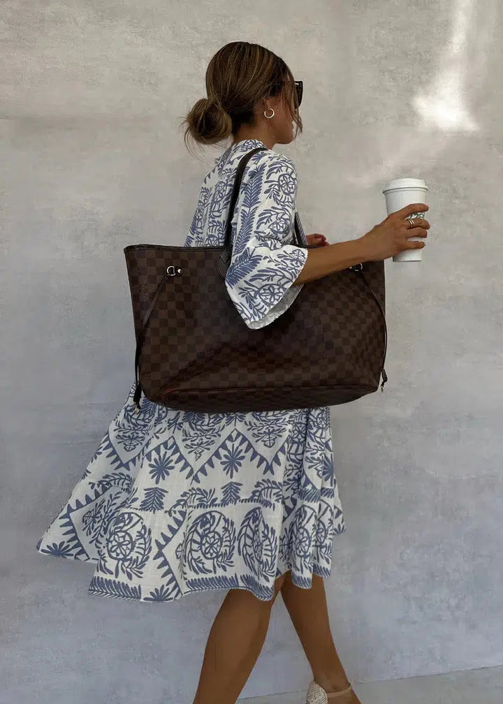 Evie™ – Trendy V-Ausschnitt Mini-Kleid